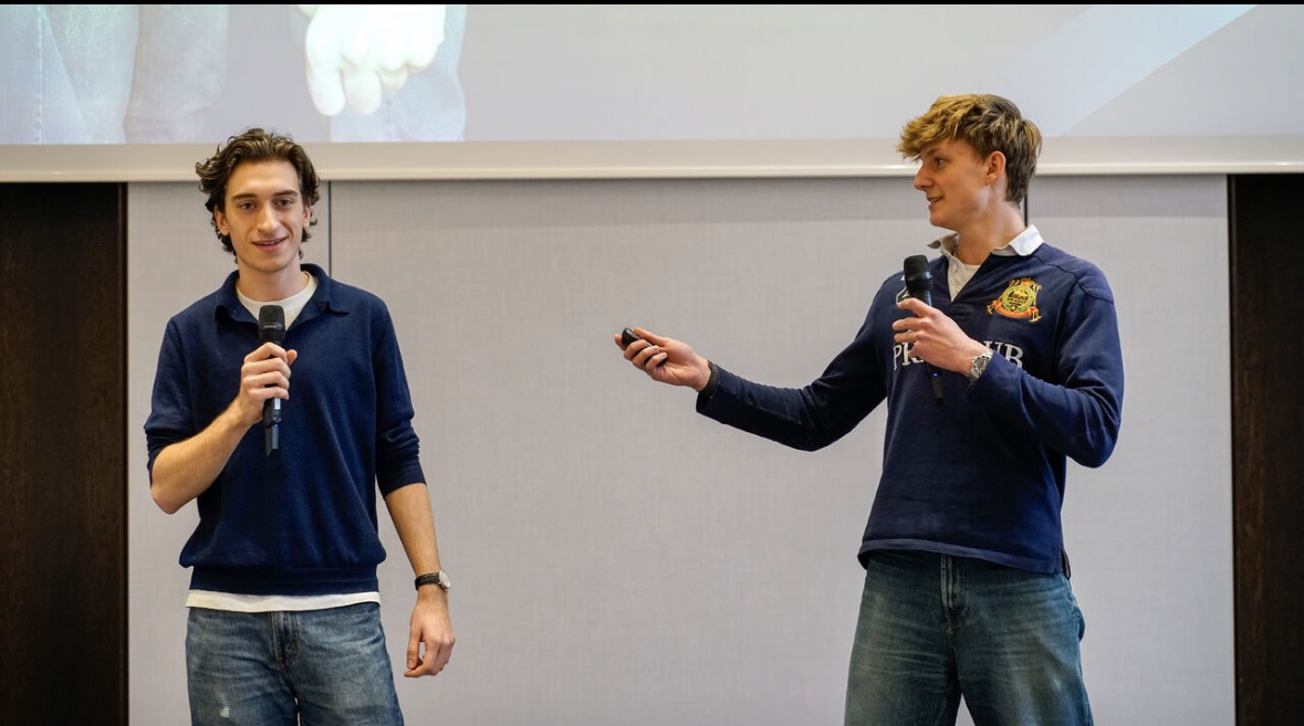 OpenPulse at the Jugend gruendet pitch event